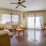 شقة 3 Bedroom Beach Front Apartment In Torrevieja *