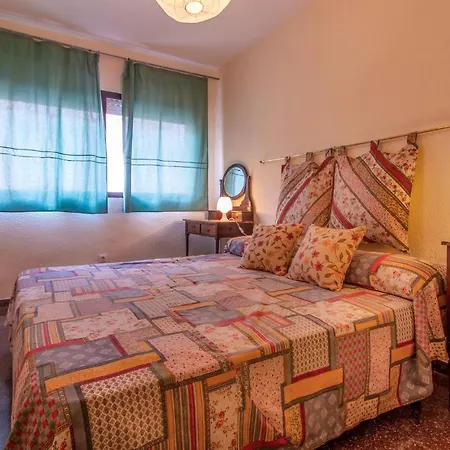 3 Bedroom Front In Torrevieja