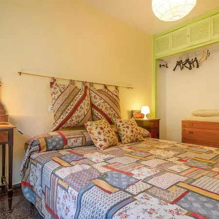 3 Bedroom Beach Front Apartment In Torrevieja Διαμέρισμα